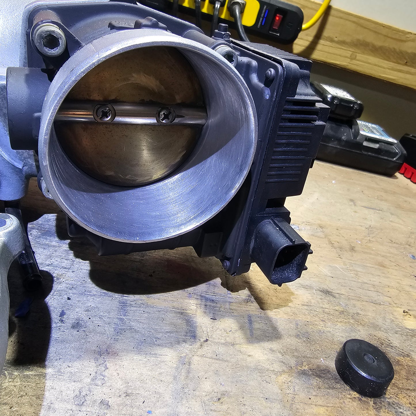 VQ35DE Ported, Polished, & Ceramic-Coated Throttle Body – 350Z / G35