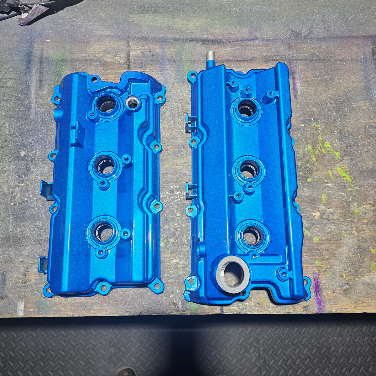 Custom Color Aluminum Valve Covers Kit for VQ35HR & VQ37VHR