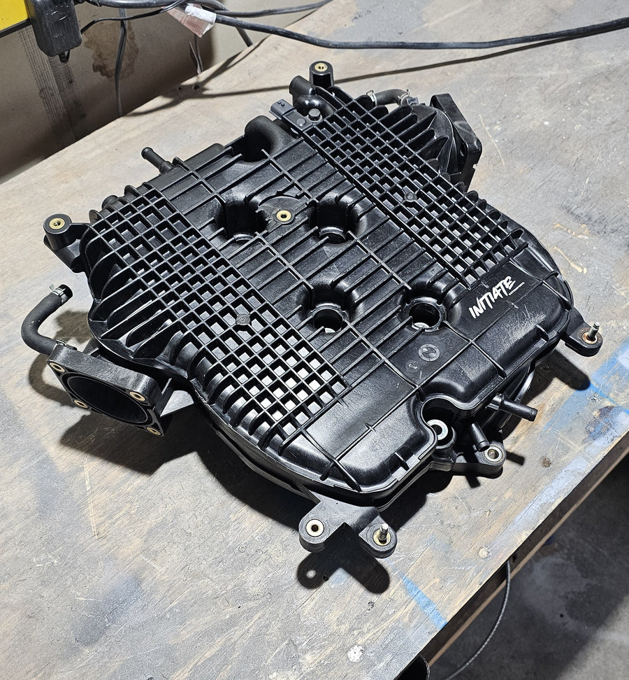 Ported VQ37VHR and VQ35HR intake plenum for 370Z, G37 and Q50